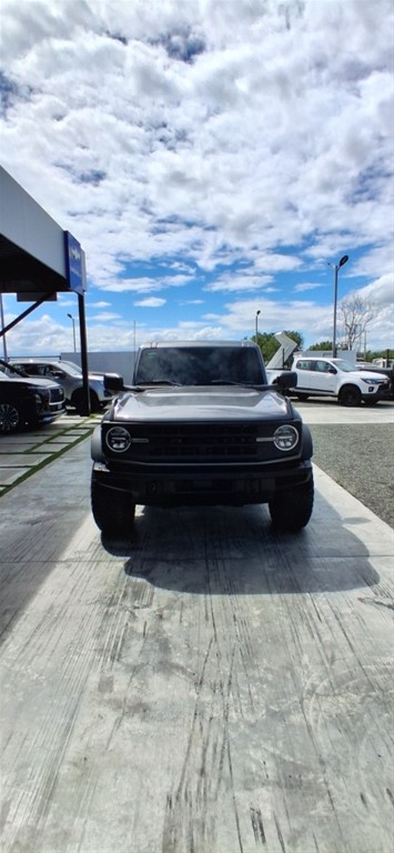 2022 Ford Bronco — foto 2 / 10