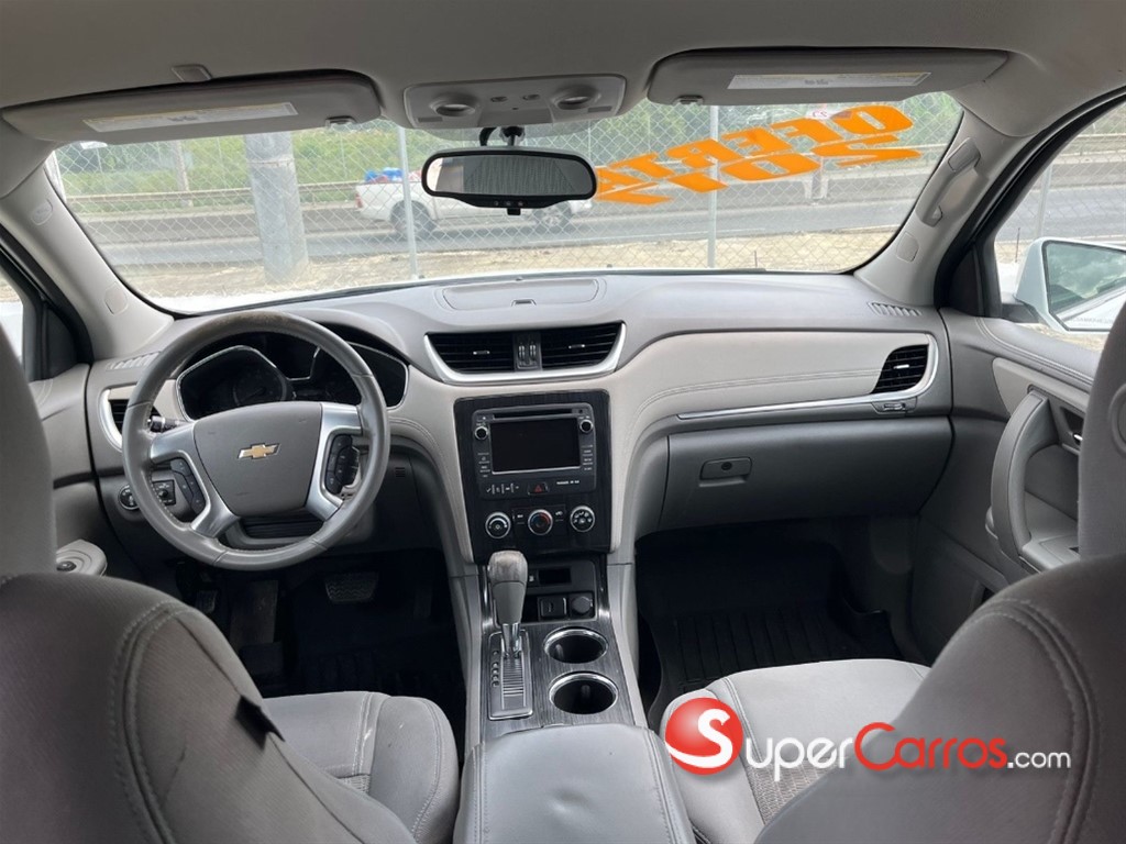2017 Chevrolet Traverse LT — foto 7 / 8