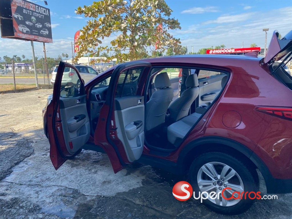 2019 Kia Sportage LX — foto 4 / 12
