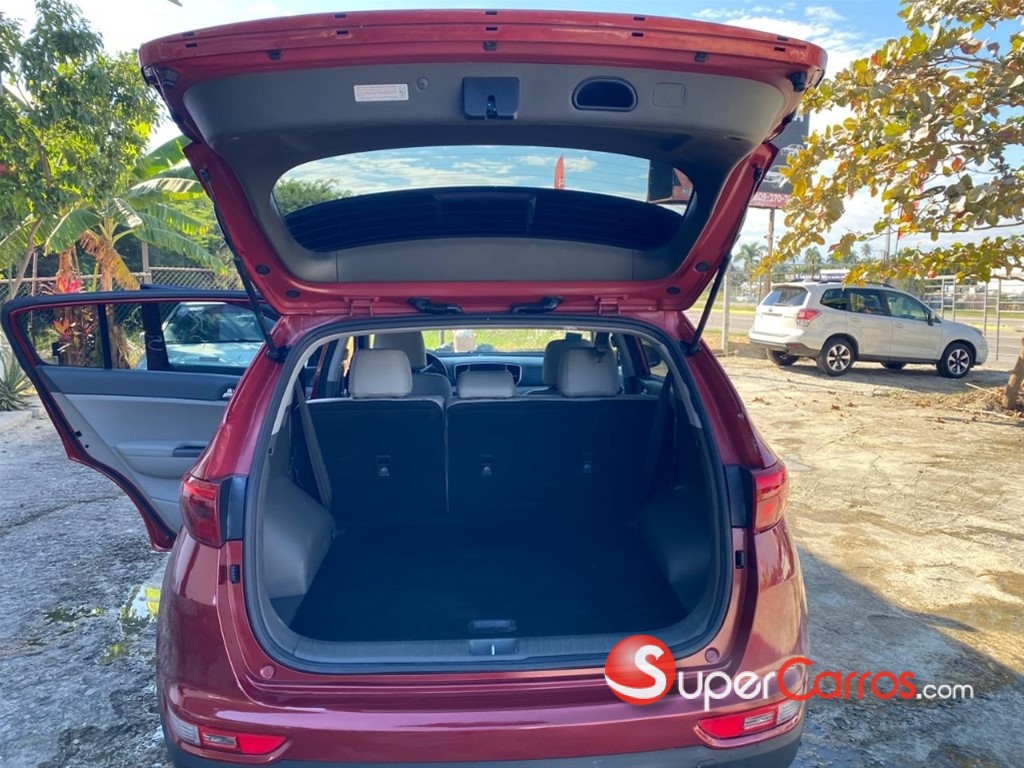 2019 Kia Sportage LX — foto 7 / 12