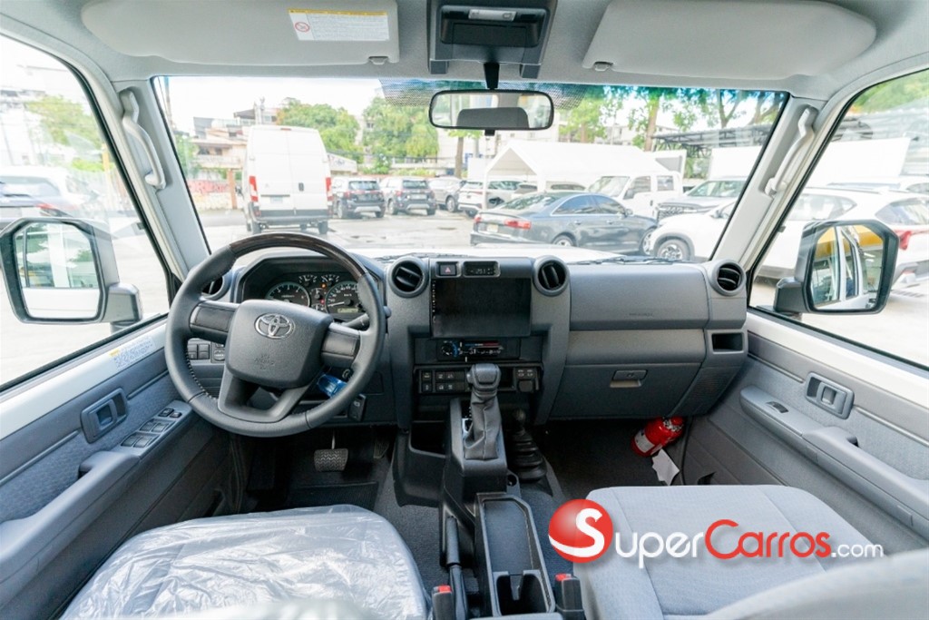2026 Toyota Land Cruiser Serie 70 — foto 5 / 10