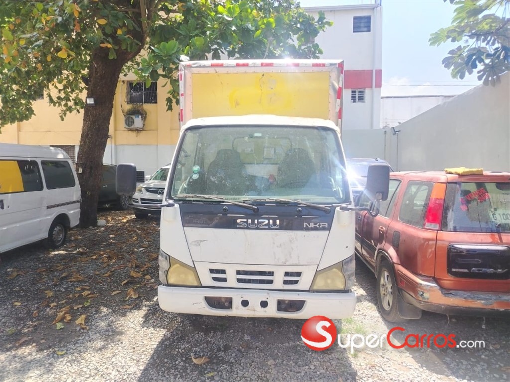 2009 Isuzu NKR — foto 2 / 4