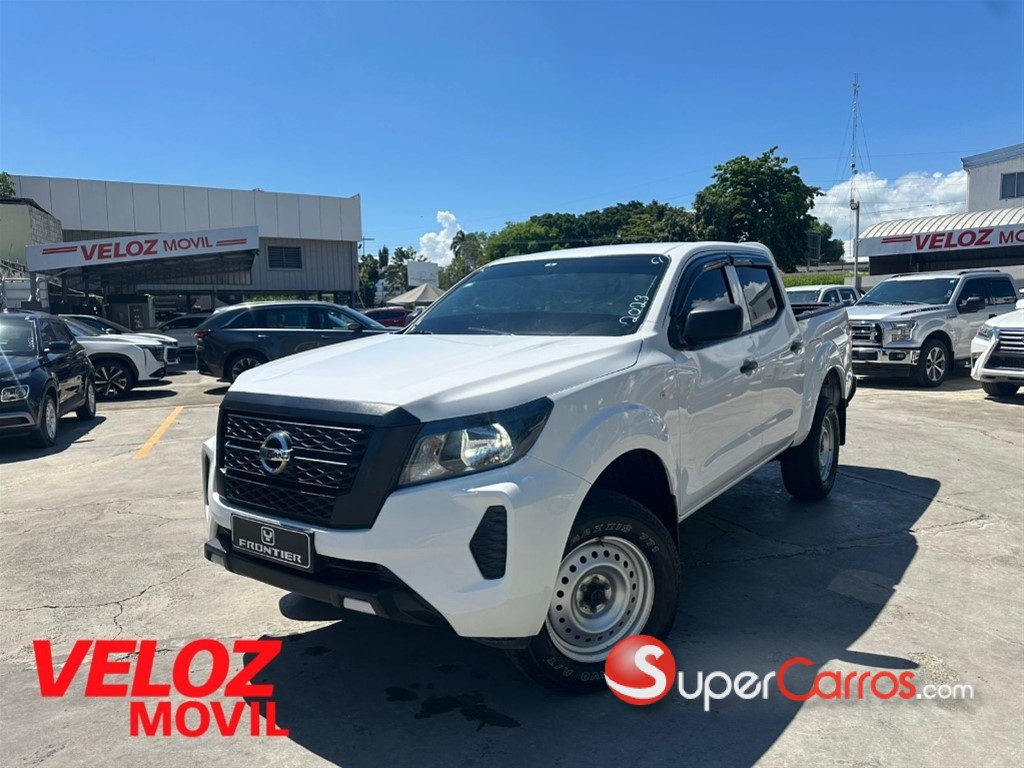 2023 Nissan Frontier NP300