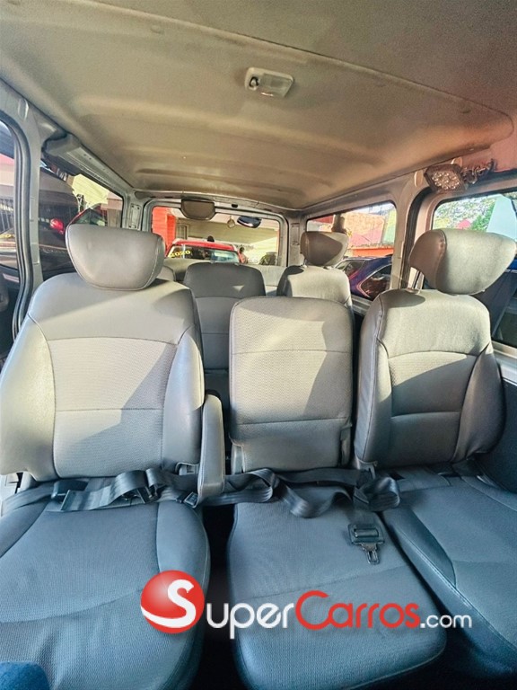 2019 Nissan NV 350 — foto 8 / 10