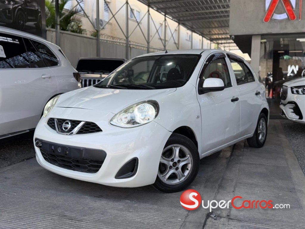 2017 Nissan March — foto 2 / 7