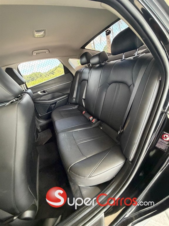 2022 Hyundai Sonata DN8 — foto 10 / 11