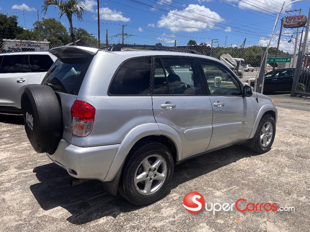 2003 Toyota RAV4 Sport — foto 2 / 9
