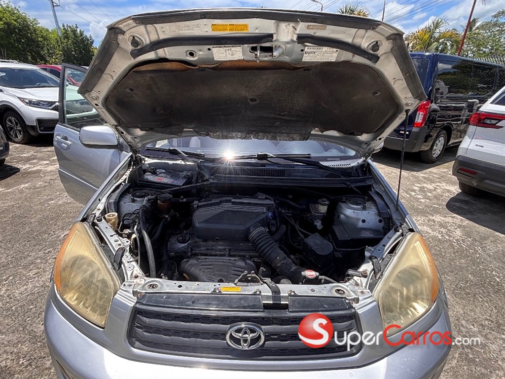 2003 Toyota RAV4 Sport — foto 8 / 9