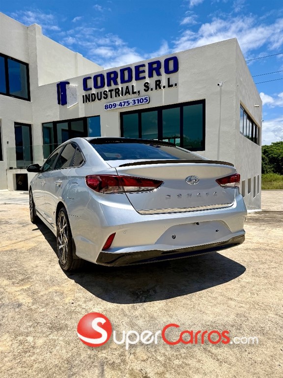 2020 Hyundai Sonata New Rise — foto 8 / 11
