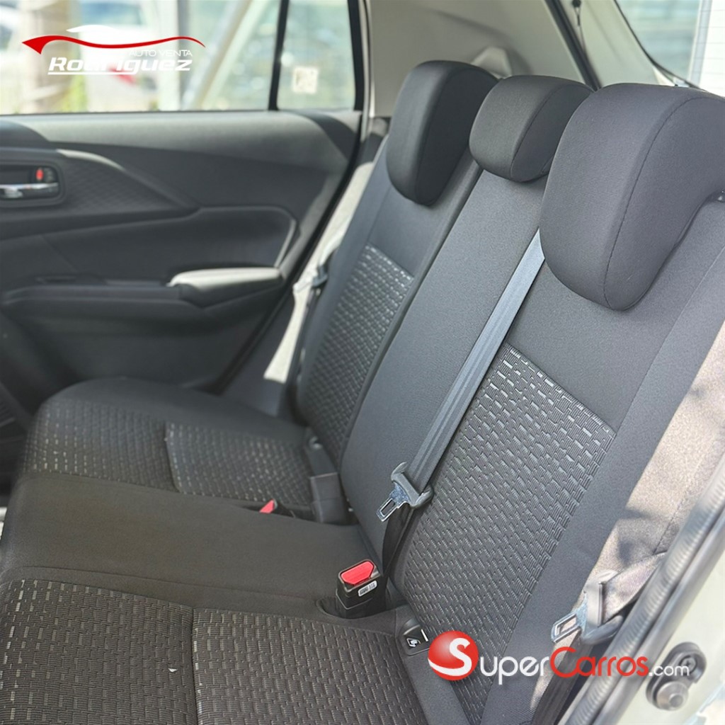 2026 Suzuki Swift GLX Hybrid — foto 5 / 7
