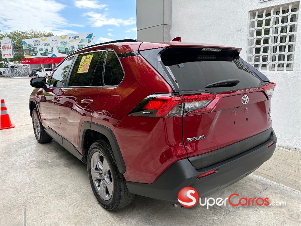 2025 Toyota RAV4 LE Hibrid — foto 7 / 8