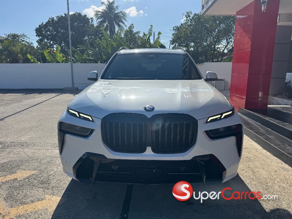2023 BMW X 7 xDrive 40i Mpackage — foto 3 / 12