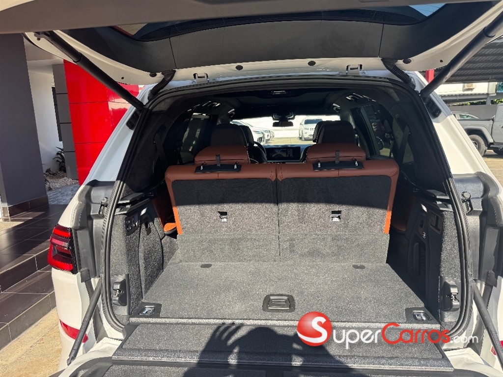 2023 BMW X 7 xDrive 40i Mpackage — foto 7 / 12
