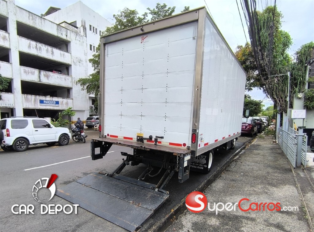 2020 Isuzu NPR 18 Pies — foto 6 / 11