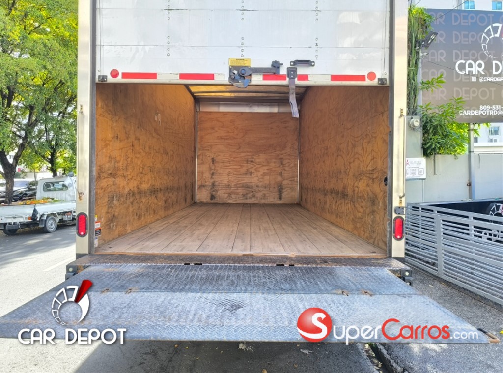 2020 Isuzu NPR 18 Pies — foto 11 / 11