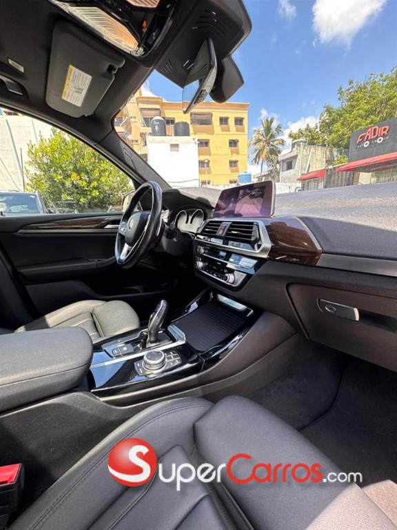2021 BMW X 3 SDrive 30i — foto 7 / 12