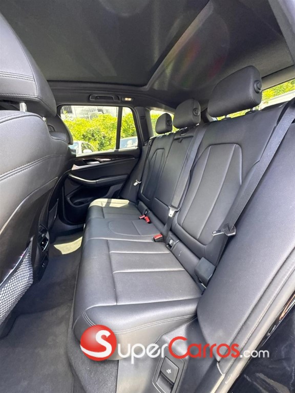 2021 BMW X 3 SDrive 30i — foto 9 / 12