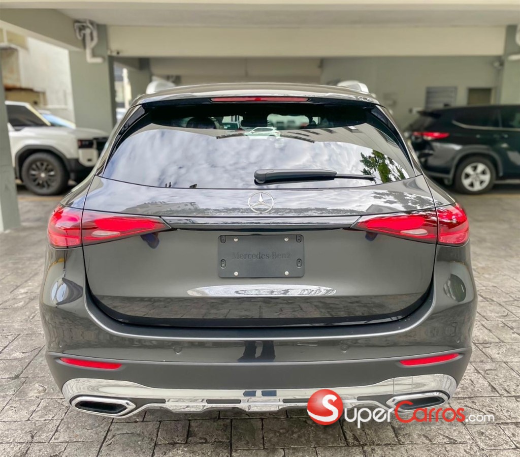 2026 Mercedes-Benz Clase GLC 200 4MATIC — foto 5 / 10