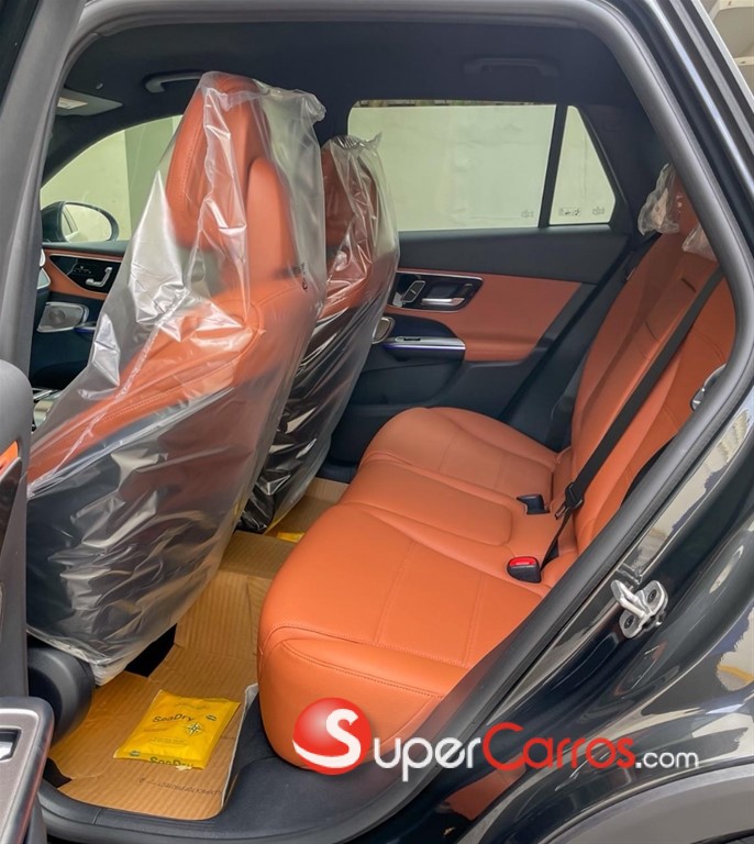 2026 Mercedes-Benz Clase GLC 200 4MATIC — foto 7 / 10