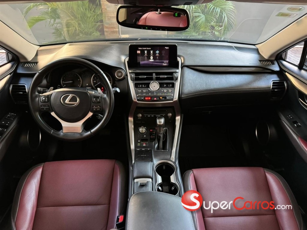 2019 Lexus NX 300 — foto 3 / 9