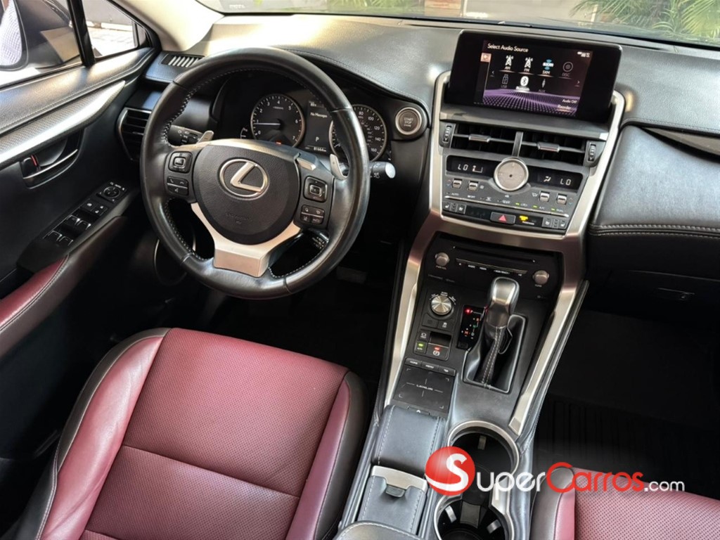 2019 Lexus NX 300 — foto 5 / 9