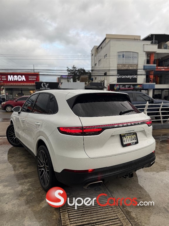 2019 Porsche Cayenne — foto 3 / 7