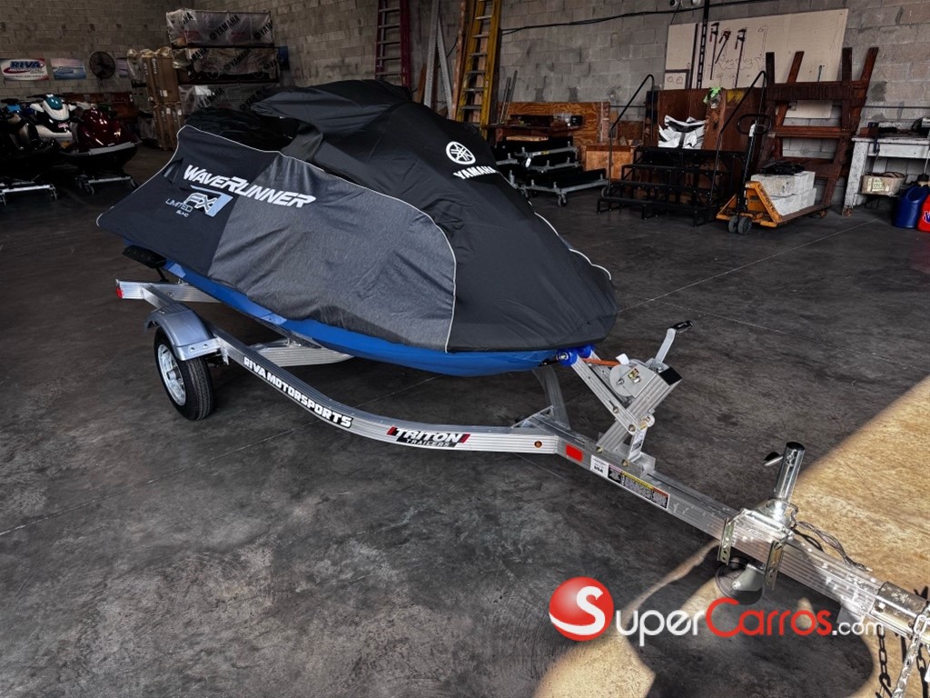 2025 YAMAHA FX Cruiser Limited Edition SVHO Super Charger — foto 4 / 5