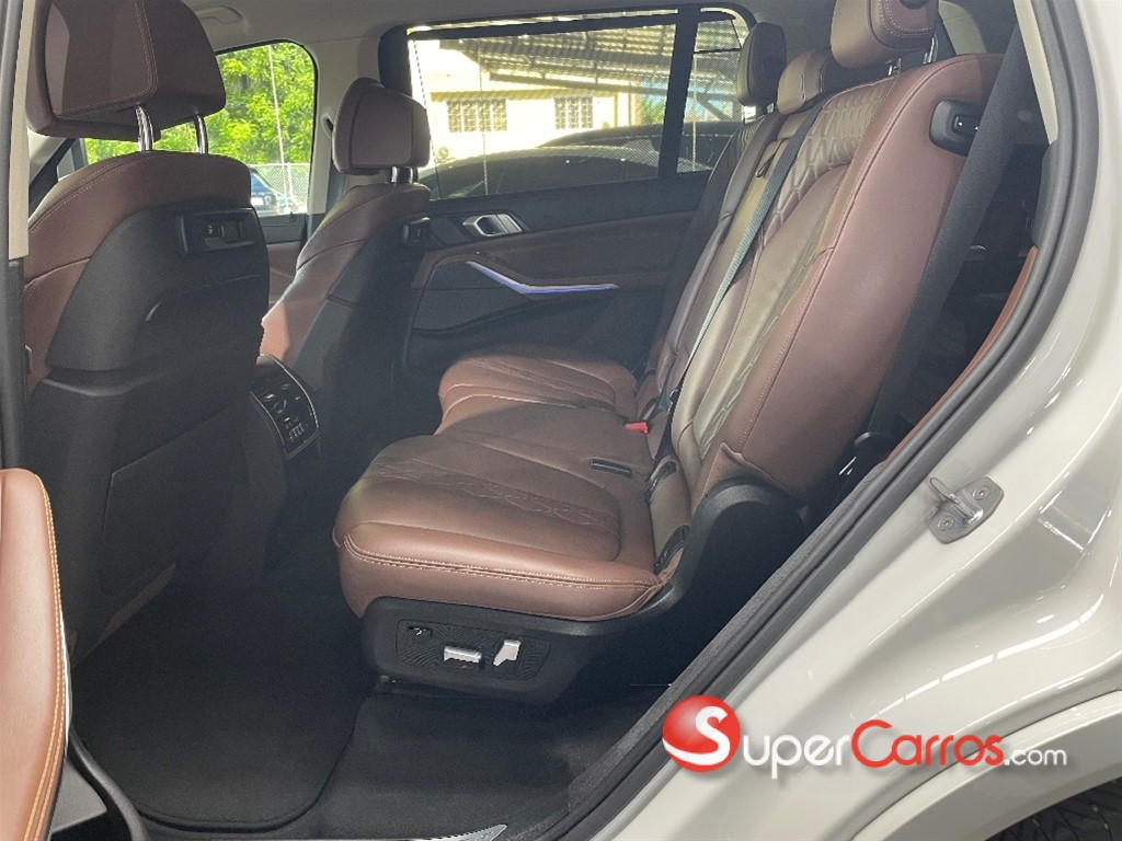 2019 BMW X 7 XDrive 30d — foto 8 / 12
