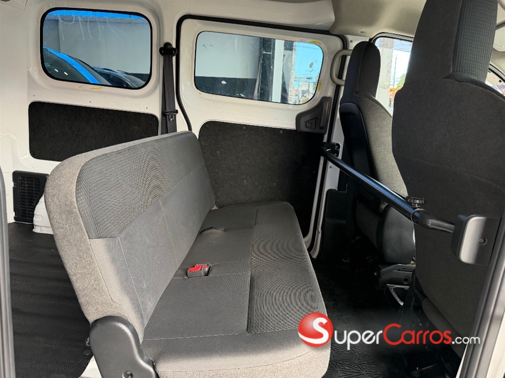 2019 Nissan NV 200 — foto 5 / 9