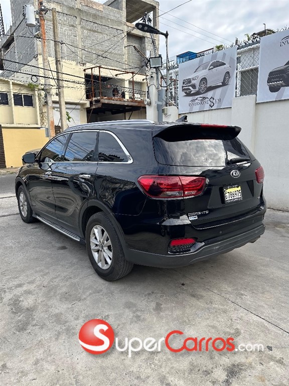 2019 Kia Sorento LX — foto 3 / 6