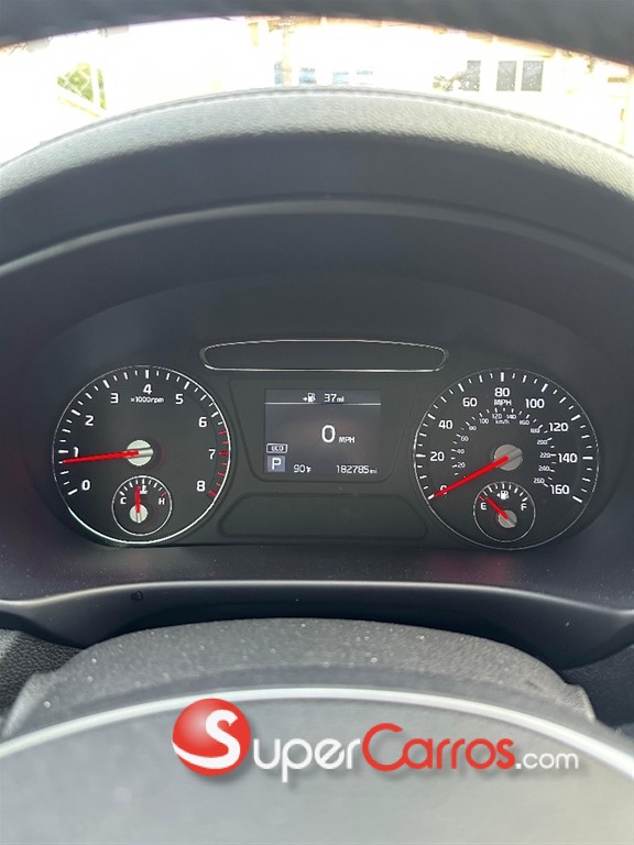 2019 Kia Sorento LX — foto 4 / 6