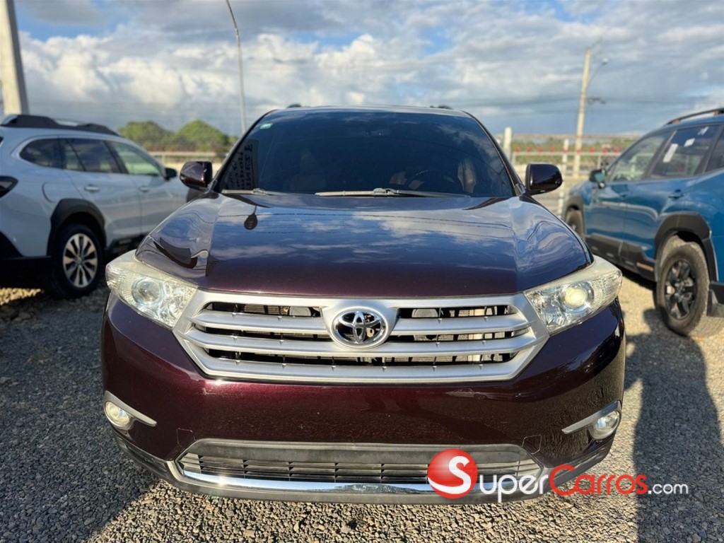 2013 Toyota Highlander SE — foto 2 / 11