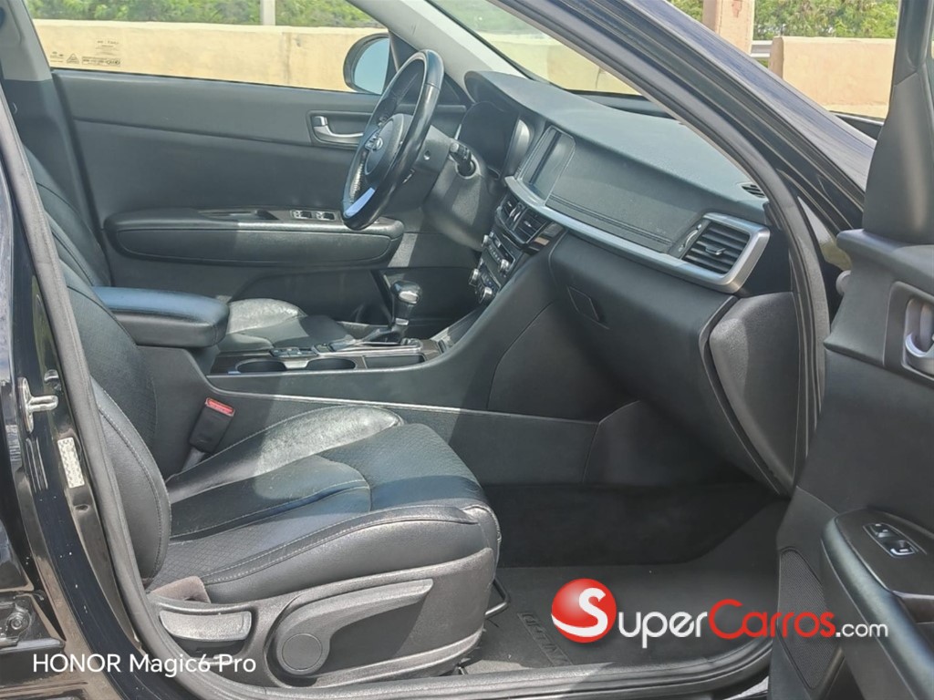 2020 Kia Optima EX — foto 3 / 11