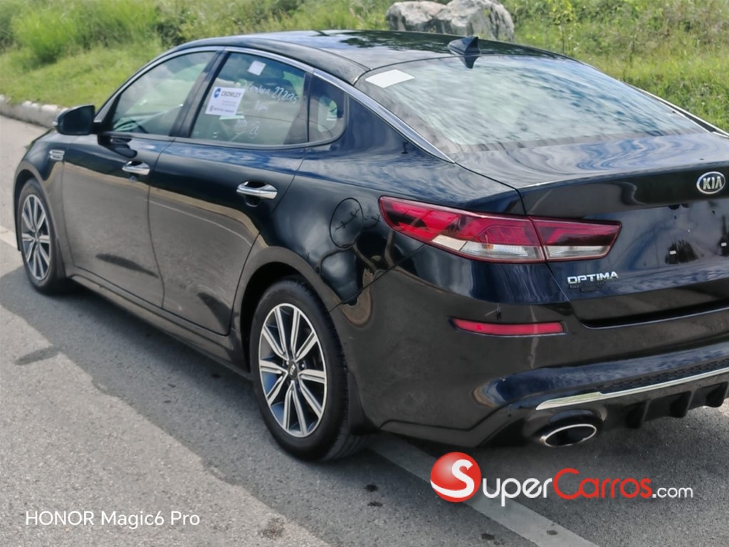 2020 Kia Optima EX — foto 8 / 11