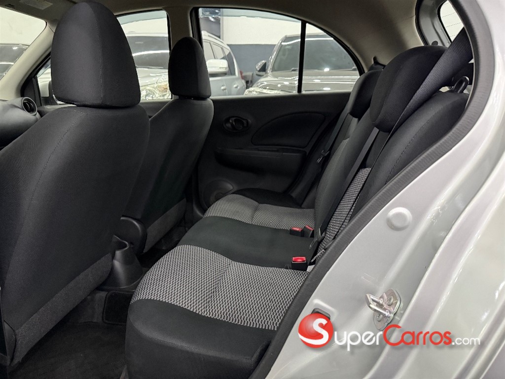 2020 Nissan March — foto 6 / 9