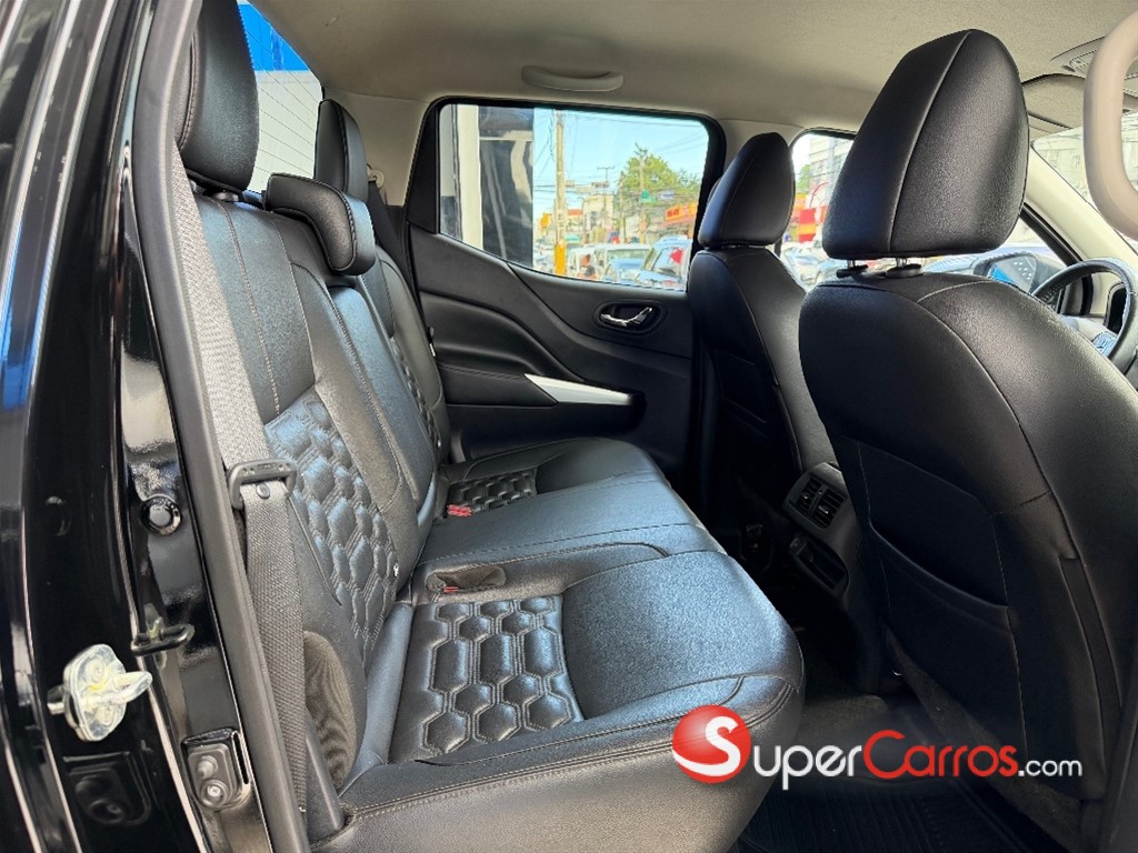 2024 Nissan Frontier LE — foto 6 / 10