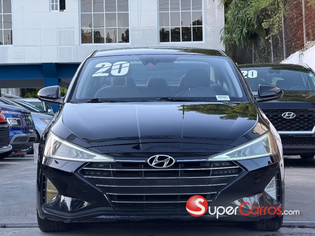 2020 Hyundai Elantra SEL — foto 2 / 9