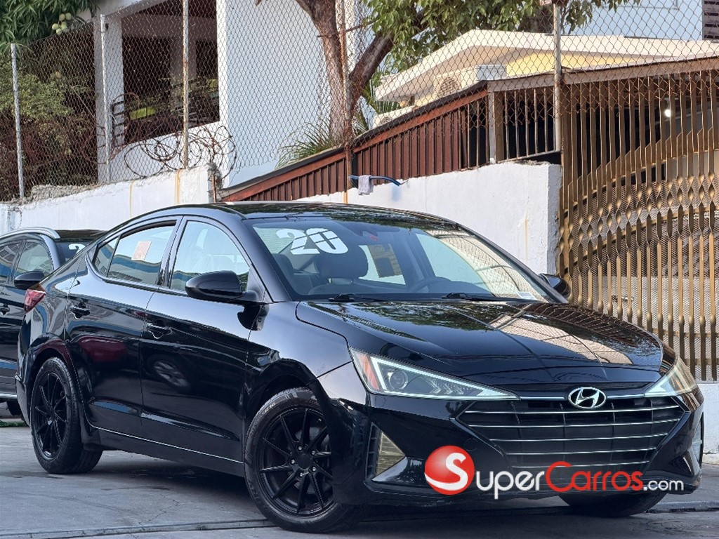 2020 Hyundai Elantra SEL — foto 3 / 9