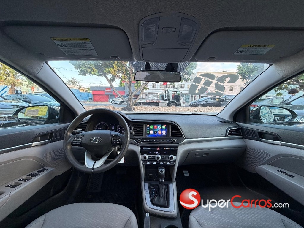 2020 Hyundai Elantra SEL — foto 5 / 9