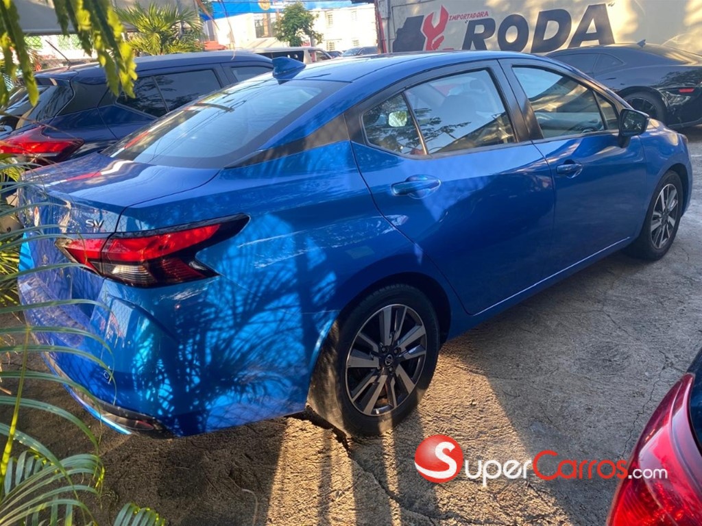 2020 Nissan Versa SV — foto 7 / 11