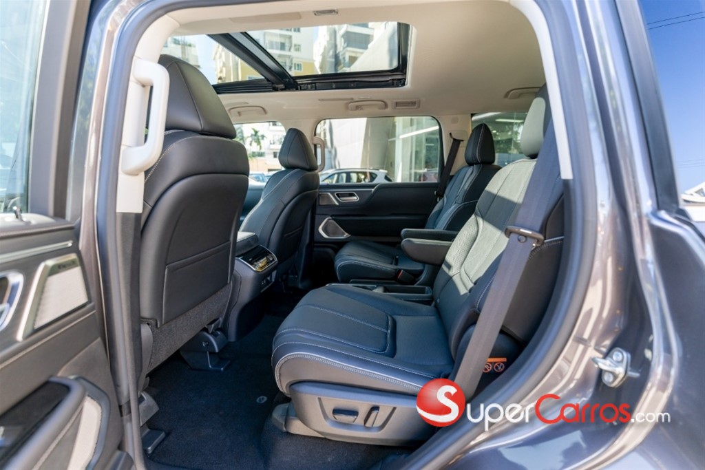 2027 Infiniti QX-80 — foto 4 / 11