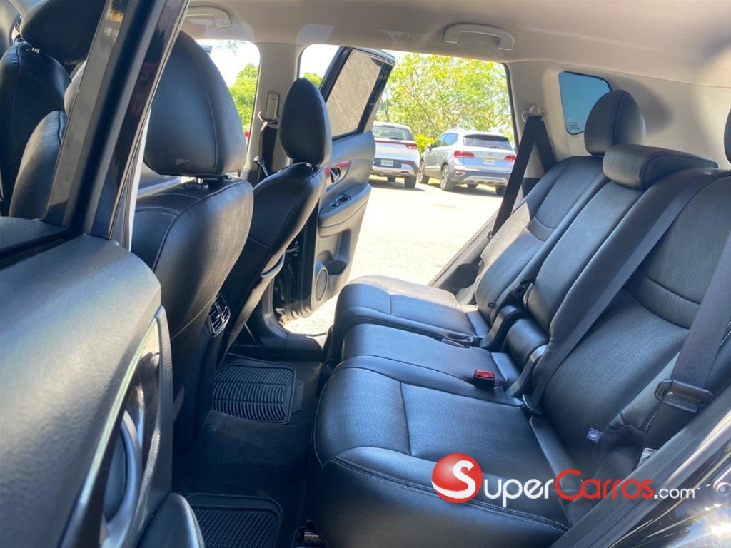 2020 Nissan Rogue SV — foto 12 / 12