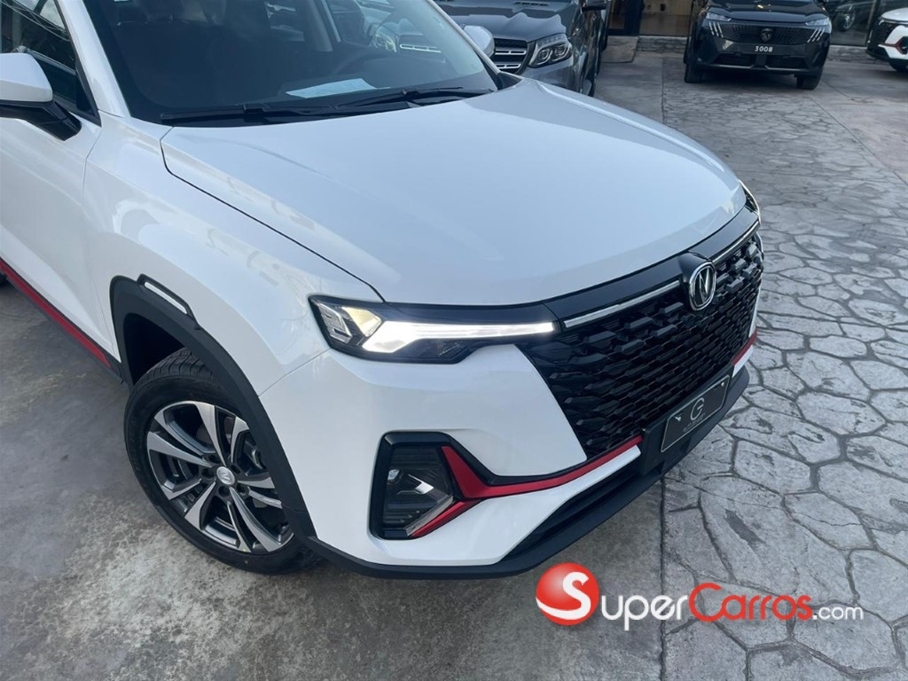 2027 Changan CS 35 Plus — foto 2 / 12