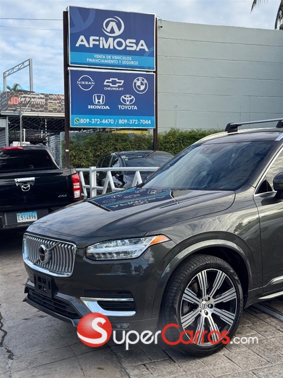 2021 Volvo XC90 Inscription T6 — foto 11 / 12