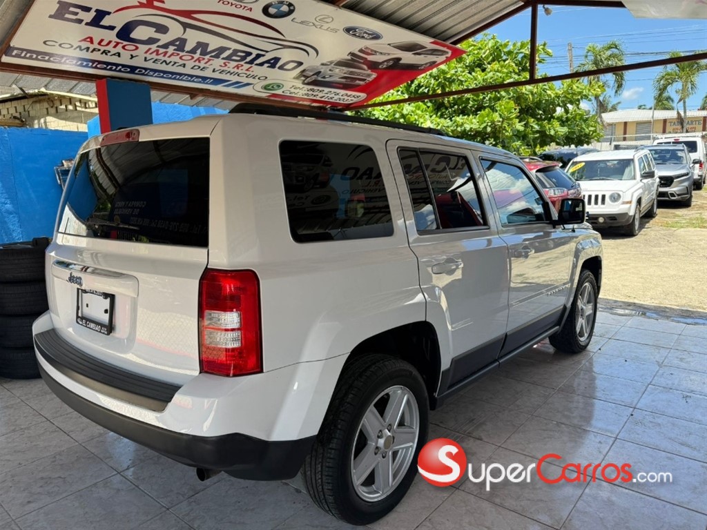2016 Jeep Patriot Sport — foto 4 / 12