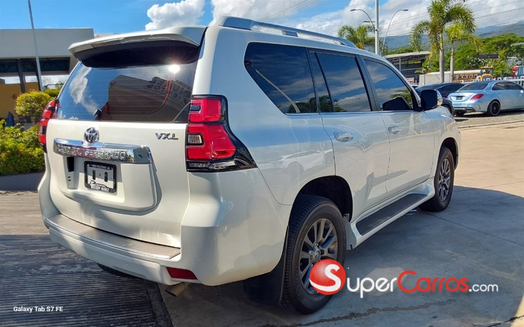 2019 Toyota Land Cruiser Prado VXL — foto 4 / 8
