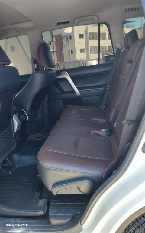2019 Toyota Land Cruiser Prado VXL — foto 5 / 8