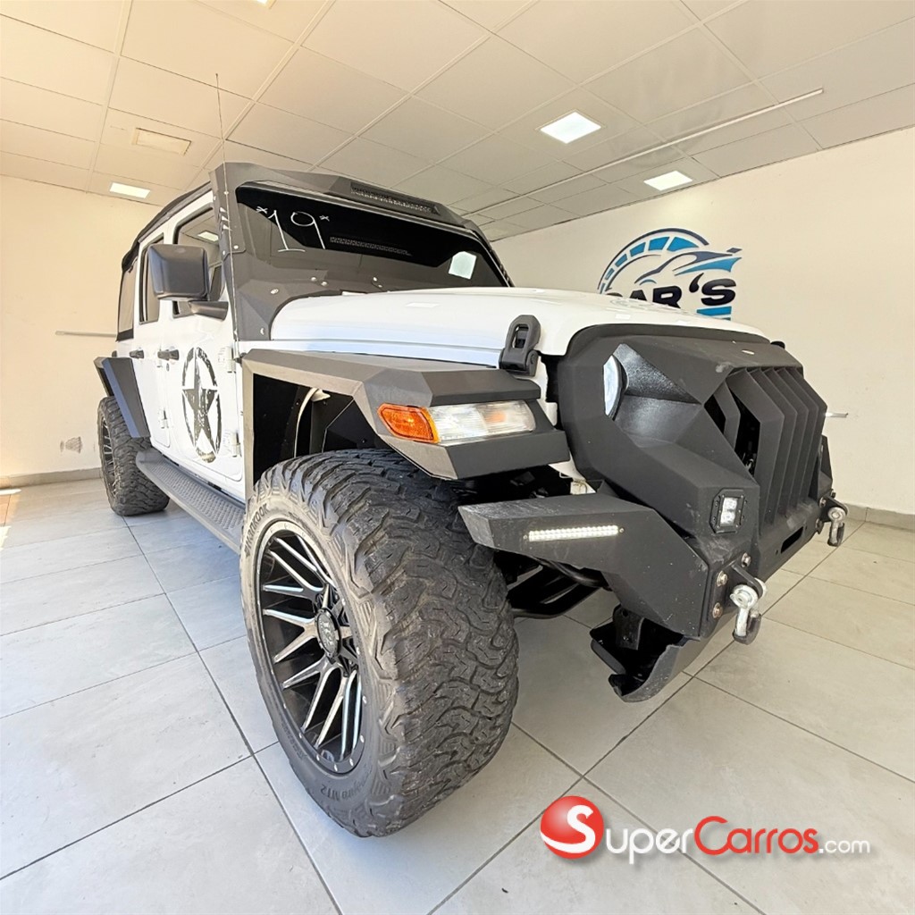 2019 Jeep Wrangler Sahara Unlimited — foto 8 / 10