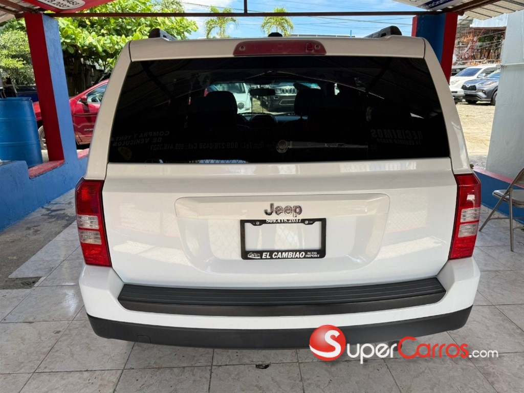 2017 Jeep Patriot Sport — foto 6 / 12