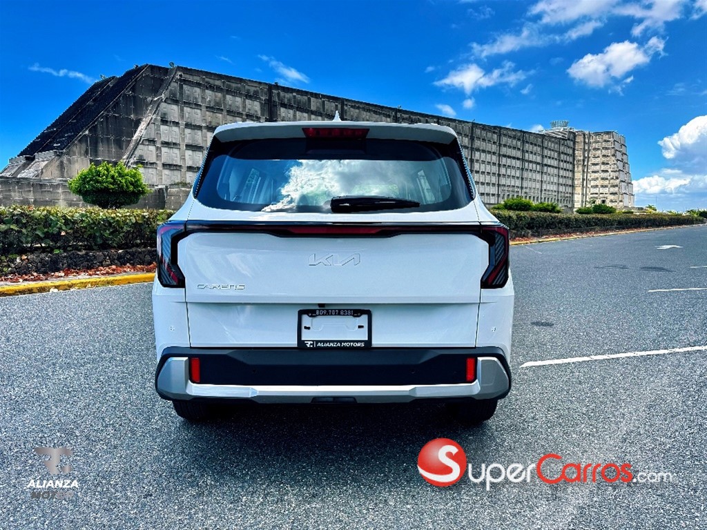 2027 Kia Carens — foto 7 / 12